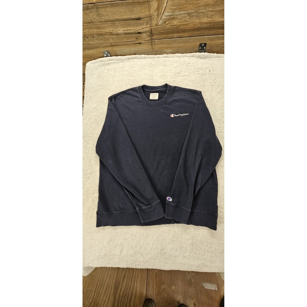 Champion XL Men's Navy Blue Crew Neck Pullover Sweatshirt, Embroidered Logo .